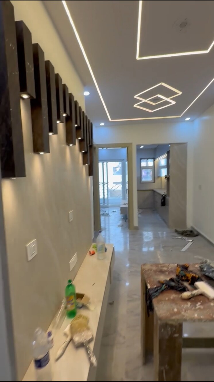 Attached Bathroom, janakpuri 2.5 Bedroom 700 Sq.Ft. Builder Floor In Janakpuri Delhi 8620515