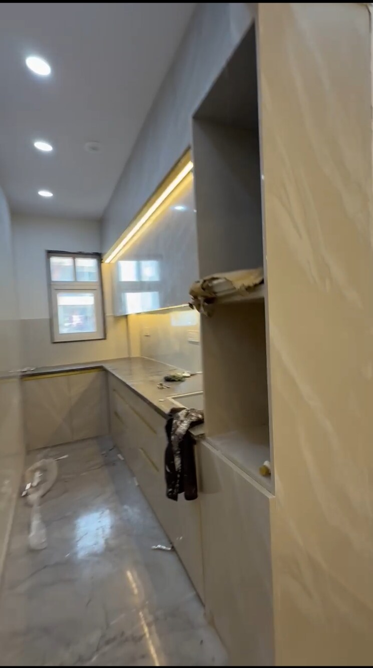 Kitchen, janakpuri 2.5 Bedroom 700 Sq.Ft. Builder Floor In Janakpuri Delhi 8620515