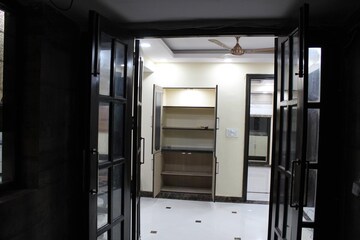 Living Room in 3 BHK Apartment at Sector 4 Dwarka – for Rent