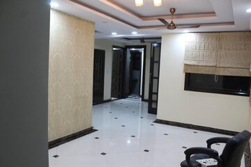 Master Bedroom in 3 BHK Apartment at Sector 4 Dwarka – for Rent