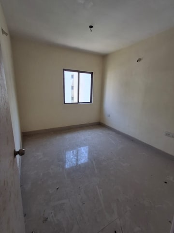 Room in 2 BHK Apartment at TATA Housing Aashiana, Mazgaon – for Sale