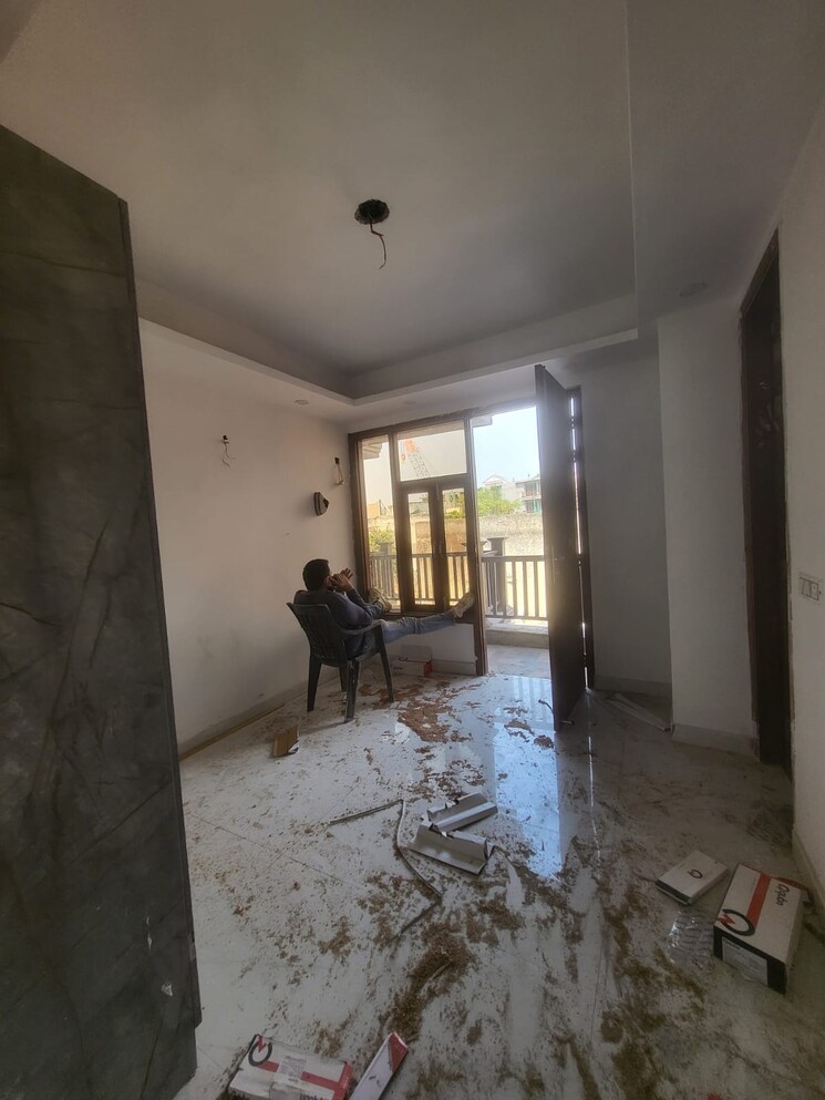 Living Room, freedom fighters enclave 1 Bedroom 500 Sq.Ft. Apartment In Freedom Fighters Enclave Delhi 8620666