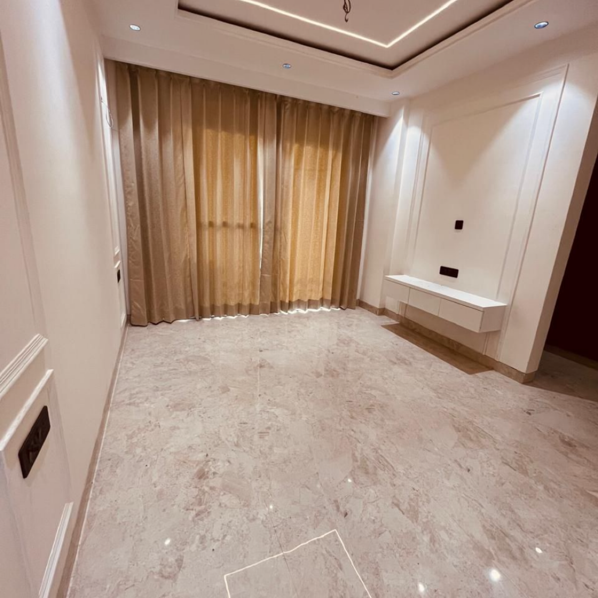 3 BHK + Pooja Room,Servant Room Builder Floor For Sale in BPTP Floors