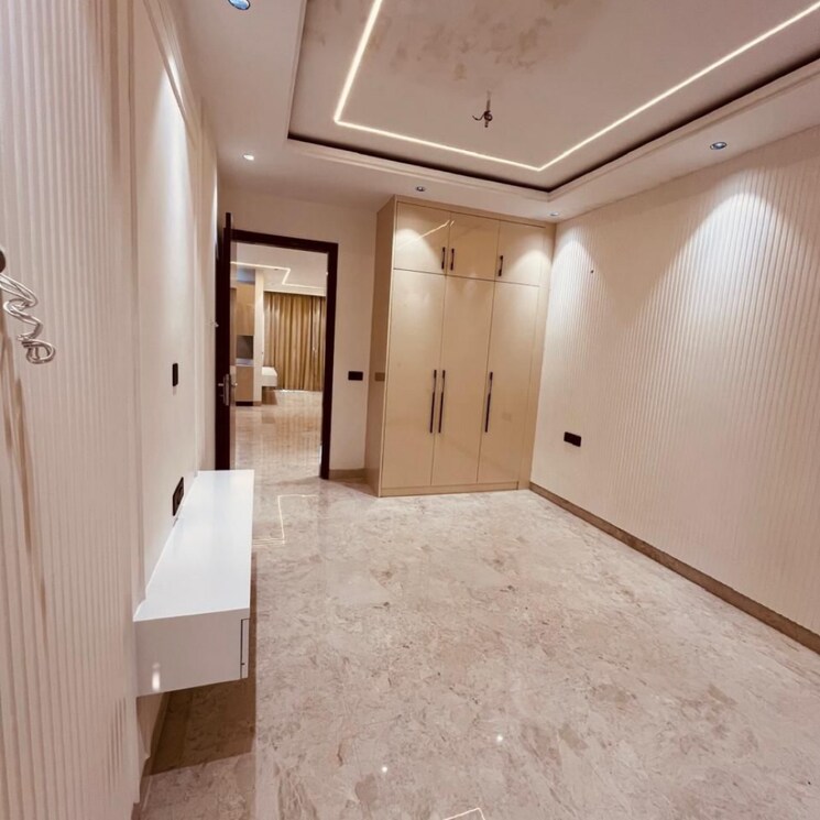 Room, bptp-floors 3 Bedroom 179 Sq.Ft. Builder Floor In Sector 70 Gurgaon 8620706