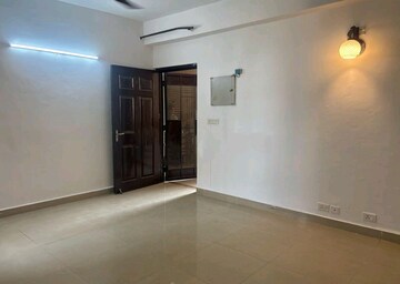 2 BHK Apartment For Sale in Supertech Crown Town, Sector 74