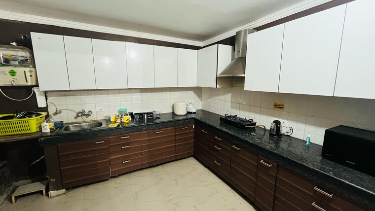 Kitchen, maya-garden-city 3 Bedroom 1852 Sq.Ft. Apartment In Lohgarh Zirakpur 8620743
