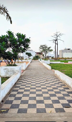  Plot – Exterior View View at Vidhan Sabha Marg - for Sale