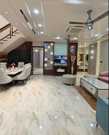3 BHK Builder Floor For Rent in Sector 35