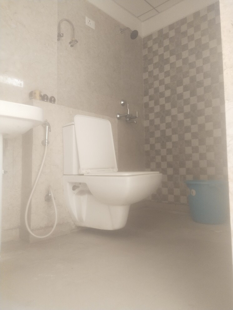Bathroom, nitya-ecotech-2 3 Bedroom 1250 Sq.Ft. Apartment In Ecotech Ii Greater Noida Greater Noida 8620880