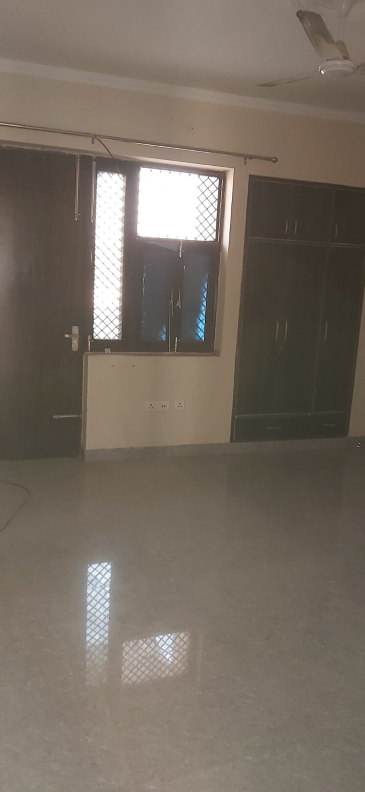 Room, sector 46 2 Bedroom 160 Sq.Yd. Independent House In Sector 46 Gurgaon 8620857