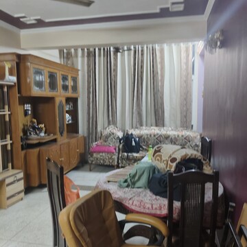 Living Room in 3 BHK Apartment at Sector 4 Dwarka – for Rent
