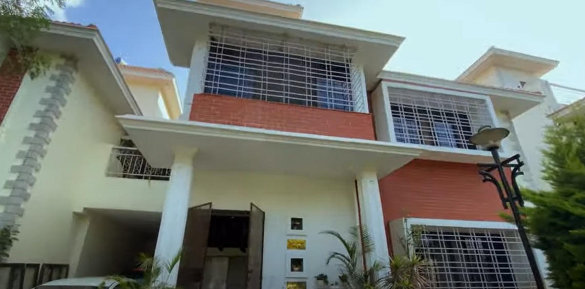 4 BHK 3200 Sq.Ft. Apartment in Samruddhi Lake Drive