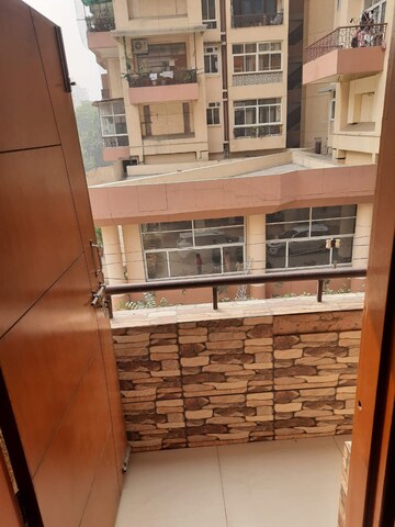 Balcony in 3 BHK Apartment at Sector 4 Dwarka – for Rent