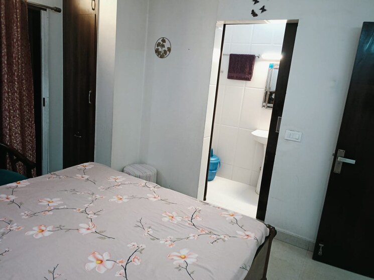 Bedroom, lajpat nagar ii 2 Bedroom 1000 Sq.Ft. Builder Floor In Lajpat Nagar ii Delhi 8584115