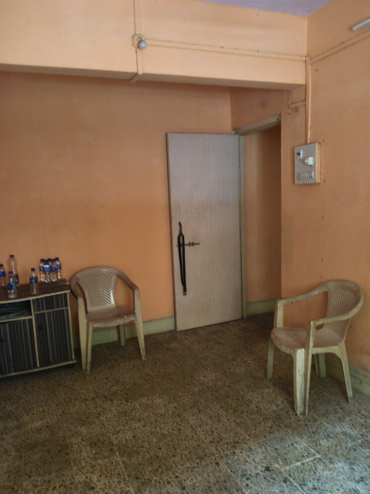 Living Room, vile parle west 1 RK 300 Sq.Ft. Apartment In Vile Parle West Mumbai 8621275