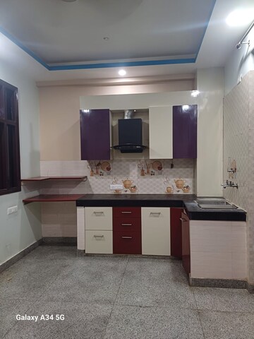 Kitchen in 3.5 BHK Independent House at Sector 51 – for Rent