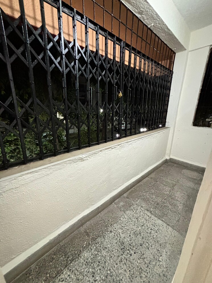 Balcony, vashi sector 14 2 Bedroom 725 Sq.Ft. Apartment In Vashi Sector 14 Navi Mumbai 8619835