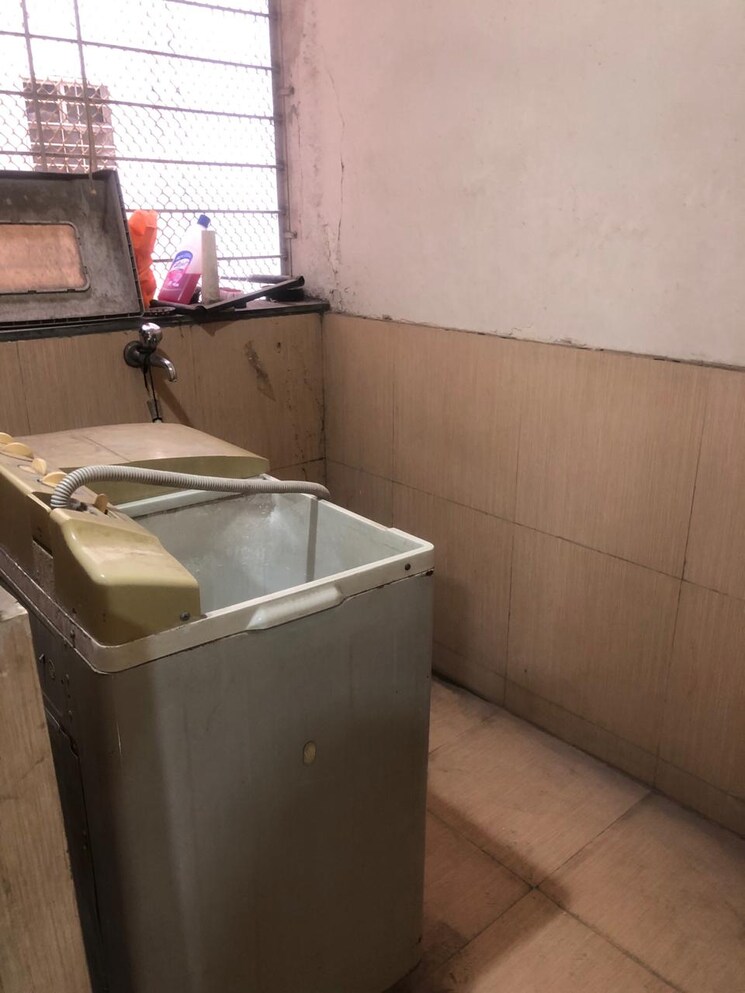 Kitchen, g-k-roseland-residency 3 Bedroom 1500 Sq.Ft. Apartment In Pimple Saudagar Pune 8621300