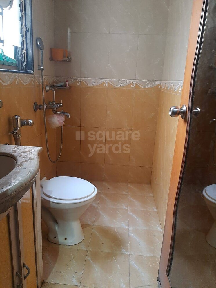 Bathroom, malad-ganga-chs 1 Bedroom 400 Sq.Ft. Apartment In Malad West Mumbai 8621394