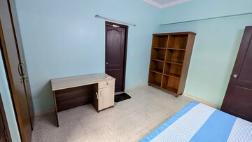 Room in 3 BHK Apartment at Sector 4 Dwarka – for Rent