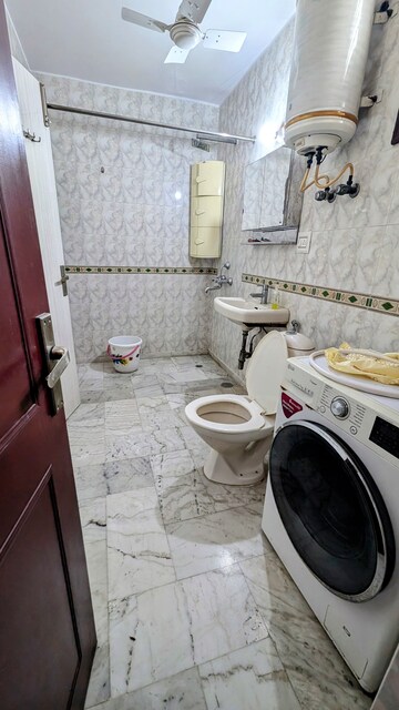 Attached Bathroom in 3 BHK Apartment at Sector 4 Dwarka – for Rent