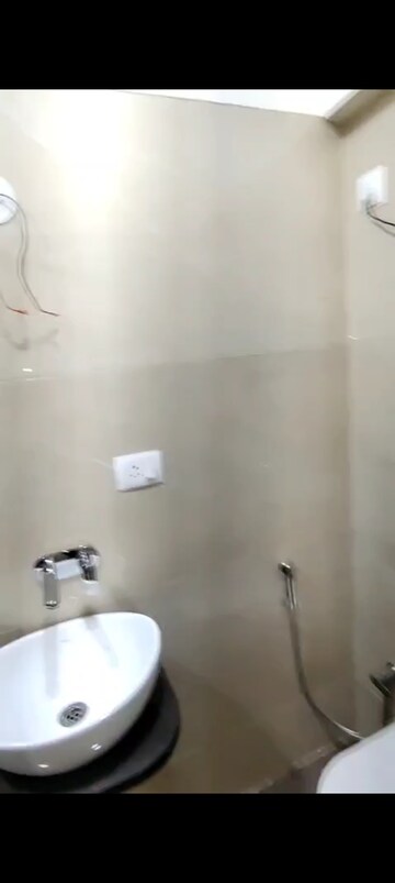 Bathroom in 2 BHK Apartment at Vile Parle East – for Rent