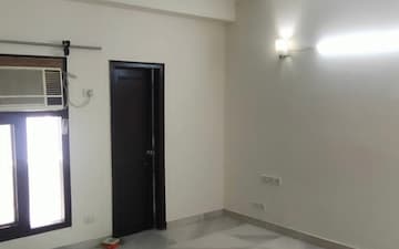 3 BHK Builder Floor For Rent in Shivalik Colony