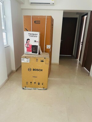 Furnished Amenities in 3 BHK Apartment at Godrej Woods, Sector 43 – for Sale