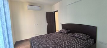 Bedroom in 4 BHK Builder Floor at BPTP Amstoria, Sector 102 – for Rent