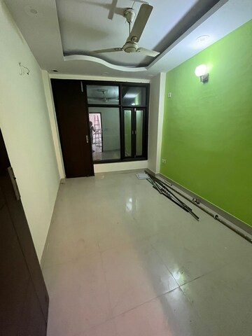 Room in 2 BHK Builder Floor at Panchsheel Vihar – for Rent
