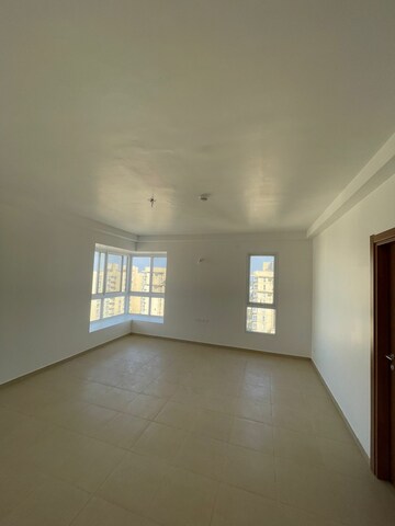 Room in 4 BHK Apartment at Bhartiya Nikoo Homes, Thanisandra Main Road – for Sale