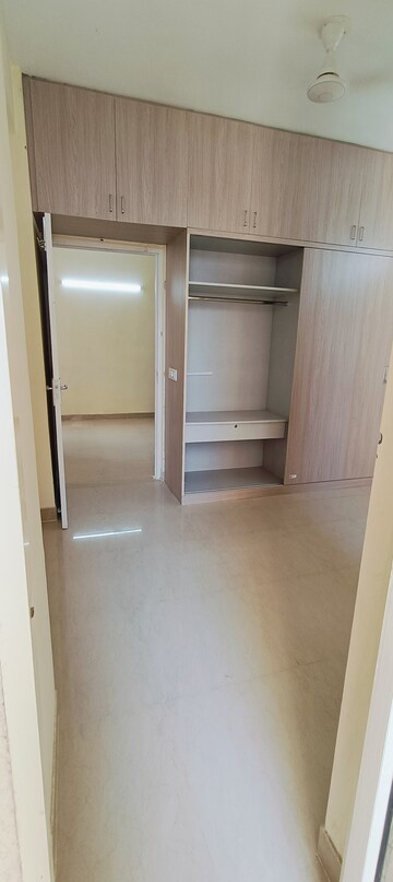 Room in 2 BHK Apartment at Shree Vardhman Mantra, Sector 67 – for Rent