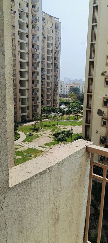 Balcony in 2 BHK Apartment at Shree Vardhman Mantra, Sector 67 – for Rent