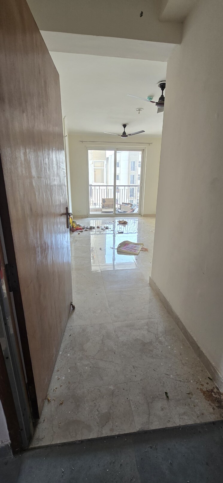 Room, kbnows-apartment 4 Bedroom 1940 Sq.Ft. Apartment In Sector 16 Greater Noida Greater Noida 8621723