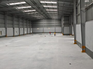 Parking in  Warehouse at Sondekoppa – for Rent