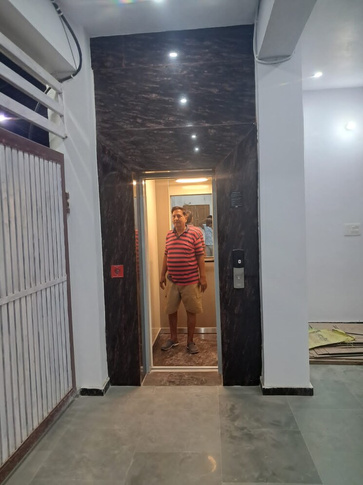 undefined, indira nagar 3 Bedroom 1850 Sq.Ft. Apartment In Indira Nagar Lucknow 8621729