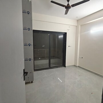 2 BHK Builder Floor For Rent in Sector 21