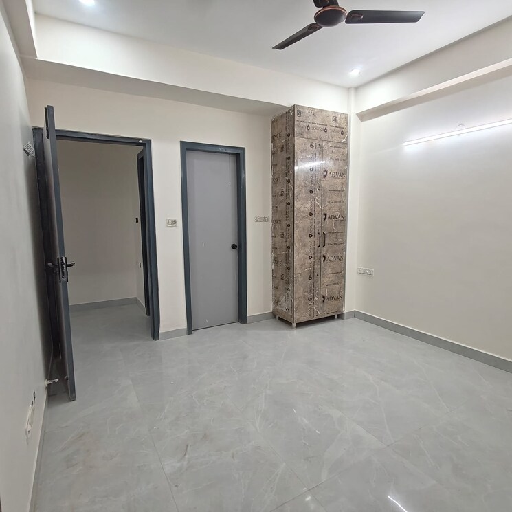 Room, sector 21 2 Bedroom 1400 Sq.Ft. Builder Floor In Sector 21 Gurgaon 8621760