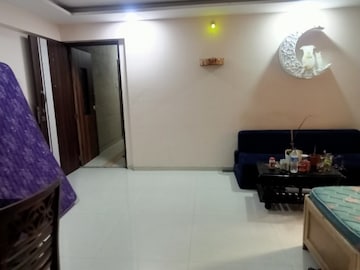 Master Bedroom in 2 BHK Apartment at Shreeji Sea View, Bhayandar East – for Rent