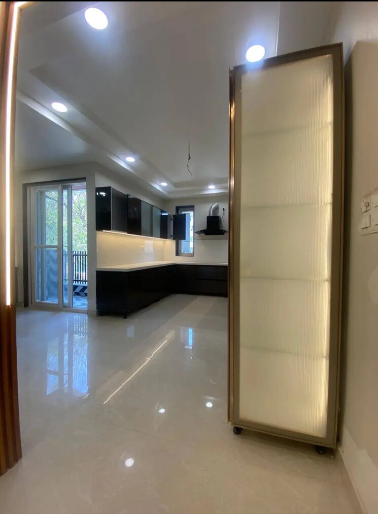 Kitchen, sector 135 3 Bedroom 1275 Sq.Ft. Builder Floor In Sector 135 Noida 8621809