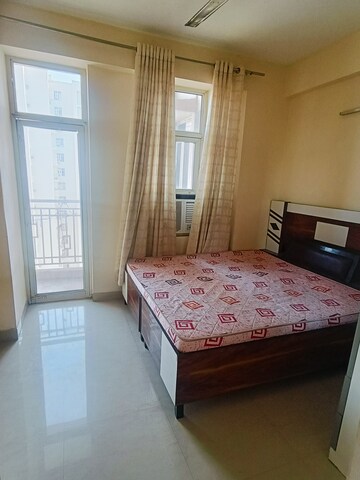 2 BHK Apartment For Rent in Shree Vardhman Mantra, Sector 67