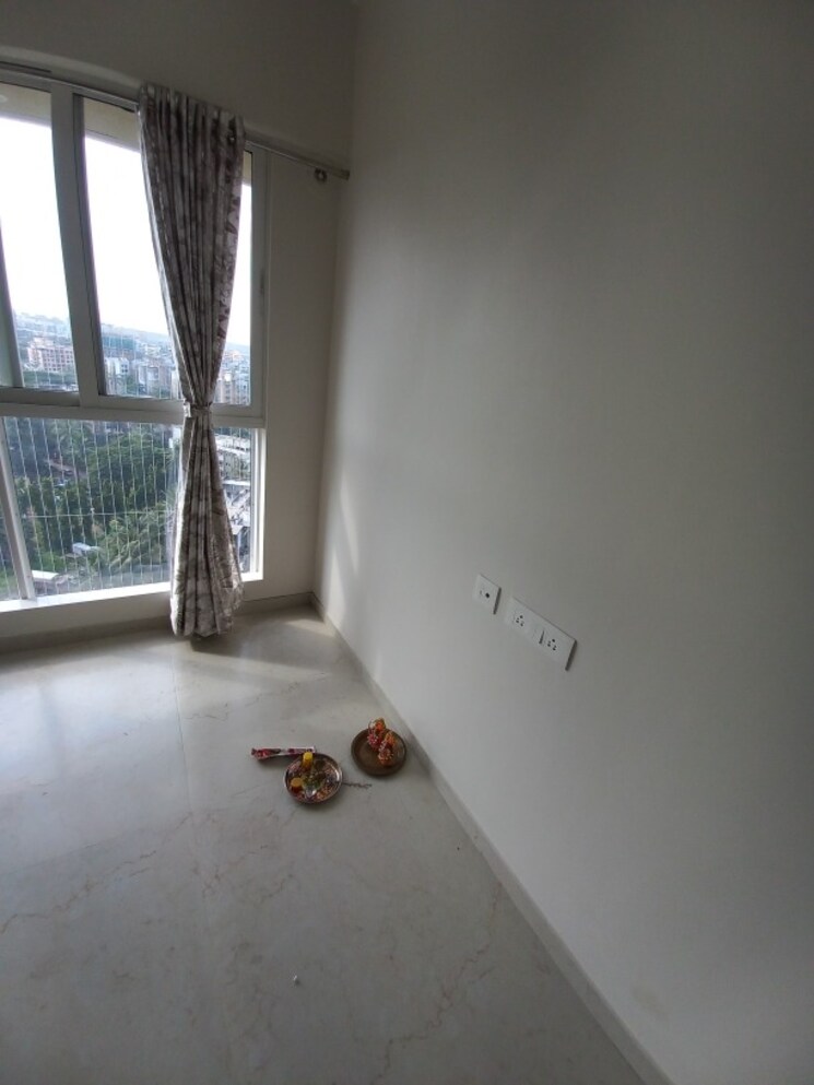 Room, dosti-oro-67 2.5 Bedroom 706 Sq.Ft. Apartment In Kandivali West Mumbai 8621826