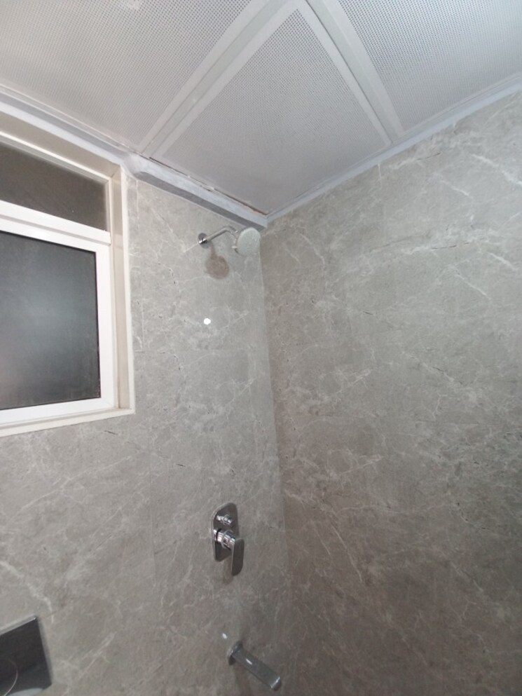 Room, dosti-oro-67 2.5 Bedroom 706 Sq.Ft. Apartment In Kandivali West Mumbai 8621826