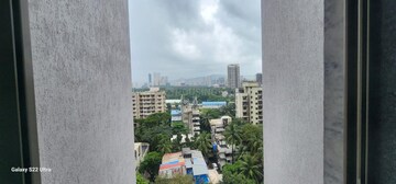 2.5 BHK Apartment For Rent in Bharat Arize, Goregaon West