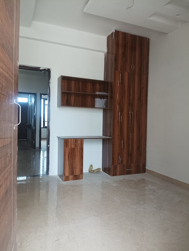 Room, dhakoli 3 Bedroom 1250 Sq.Ft. Builder Floor In Dhakoli Zirakpur 8621929
