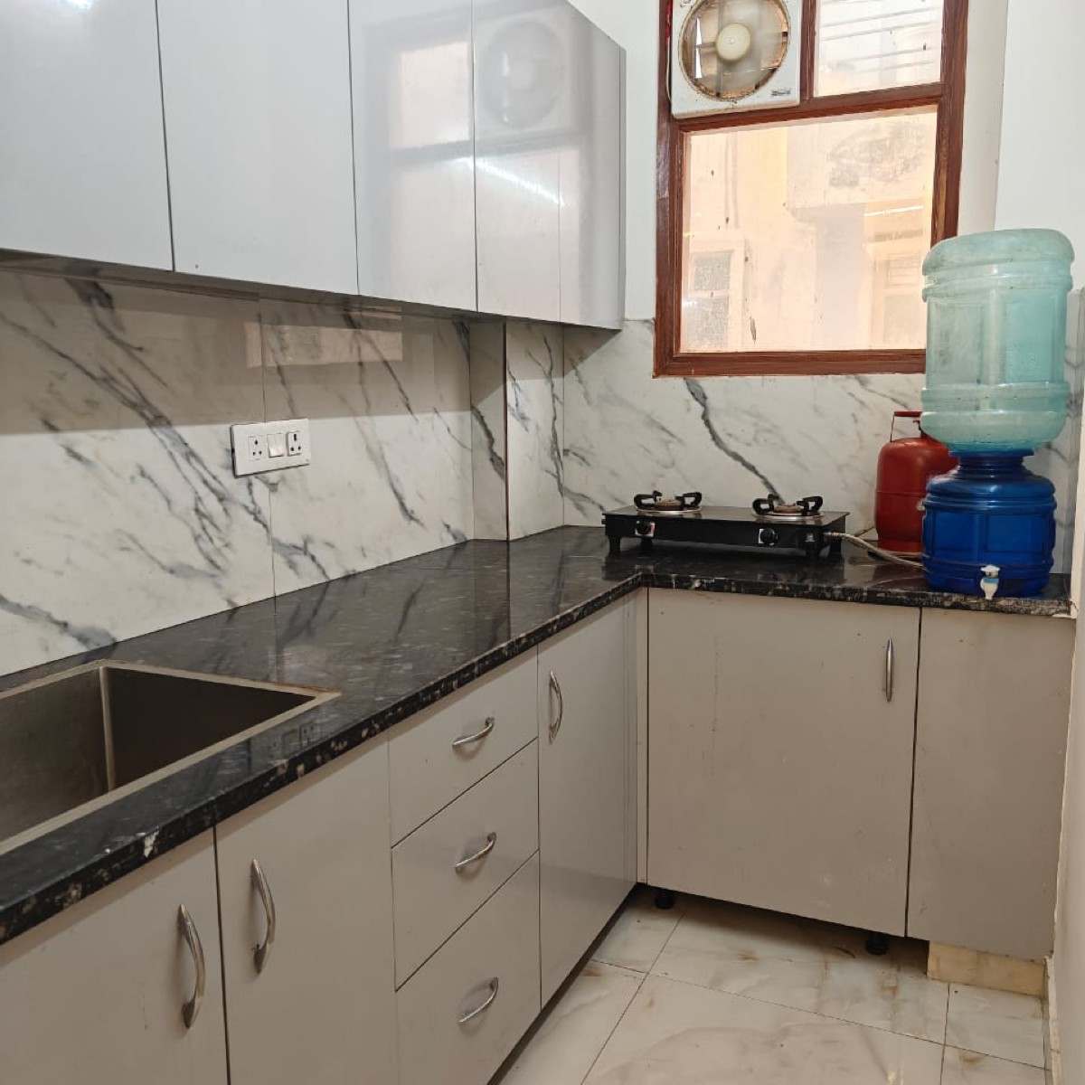 1 BHK + Pooja Room,Study Room Apartment For Rent in Freedom Fighters Enclave