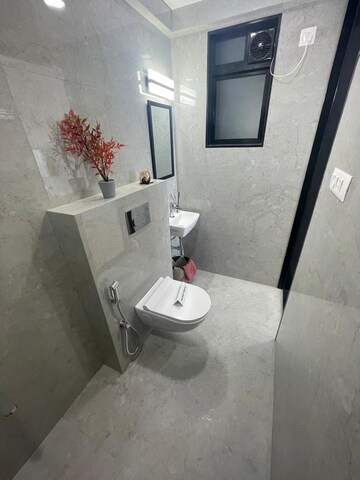 Bathroom in 1 BHK Apartment at Darshan Aura, Byculla – for Sale
