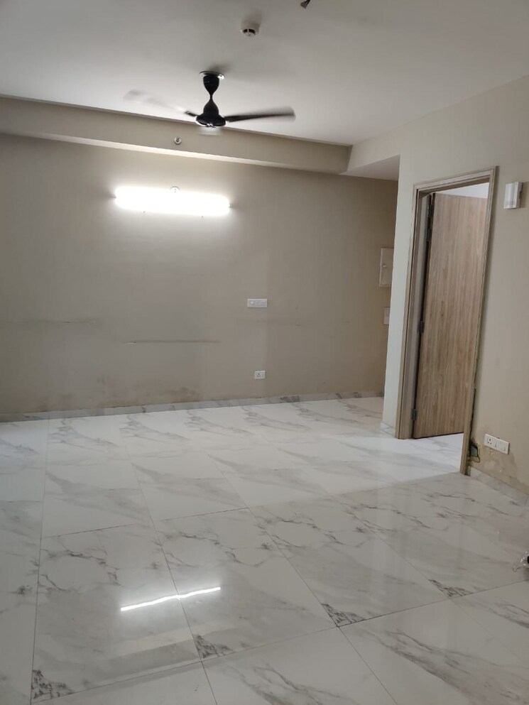 Room, m3m-corner-walk 2 Bedroom 1500 Sq.Ft. Apartment In Sector 74 Gurgaon 8622233