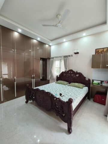 Bedroom in 3 BHK Builder Floor at Vaishali Sector 9 – for Sale