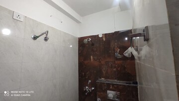 Furnished Amenities in 3 BHK Builder Floor at Dhakoli – for Rent